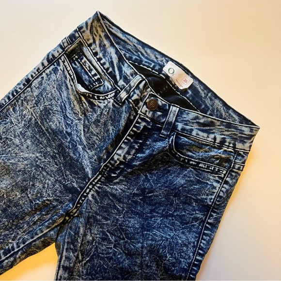 O2 Acid Wash High Rise Jeggings - Picture 2 of 2